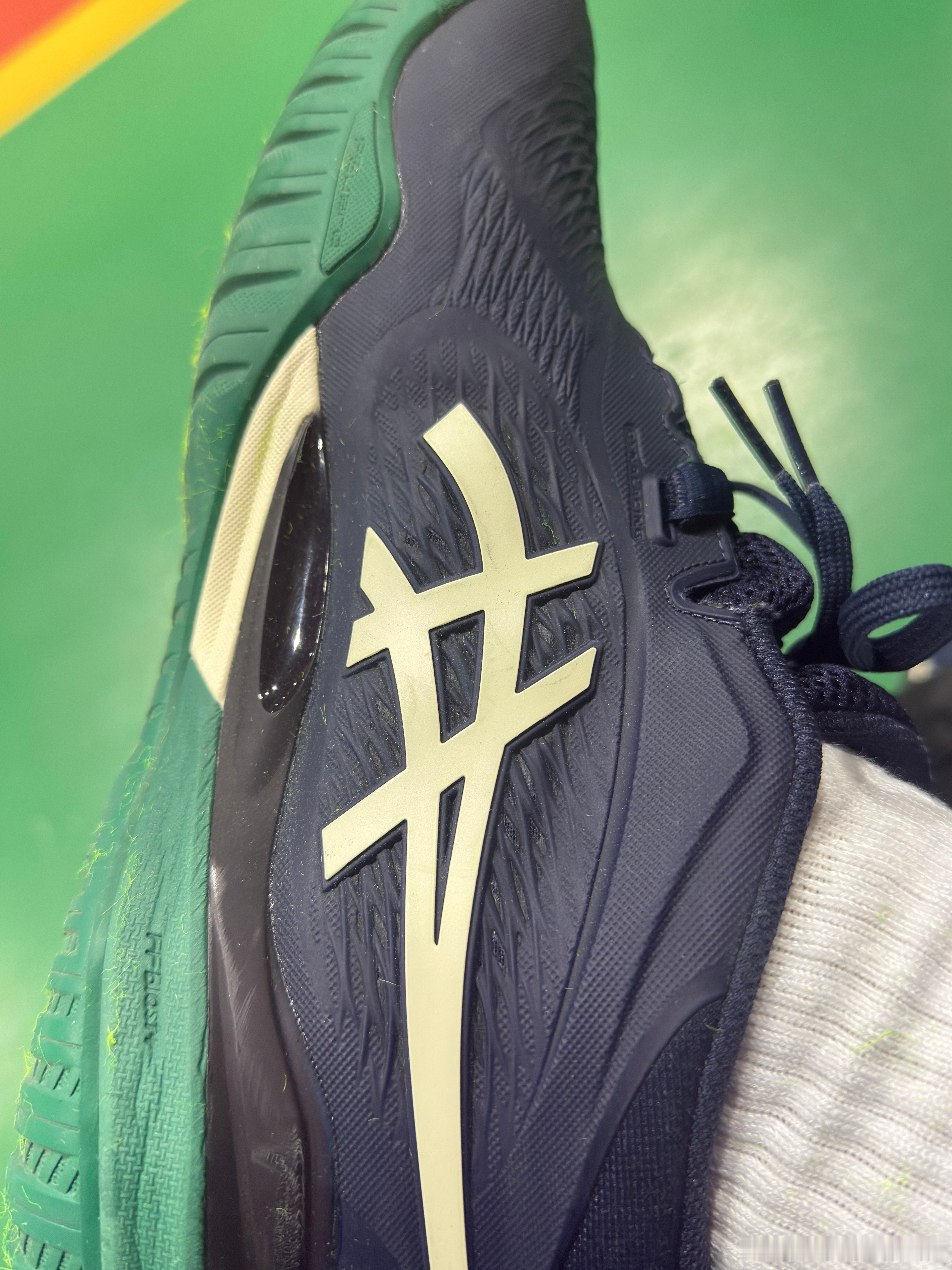 还得是亚瑟士，穿起来还是舒服的。我的日常plog