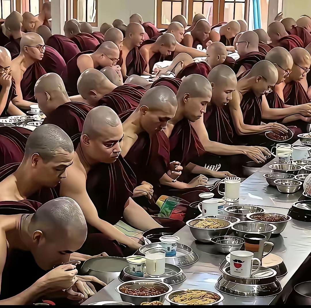 一群青壮年，剃了头披上袈裟，地里不种、厂里不打螺丝，一天天庙里坐着——吃的那勺、