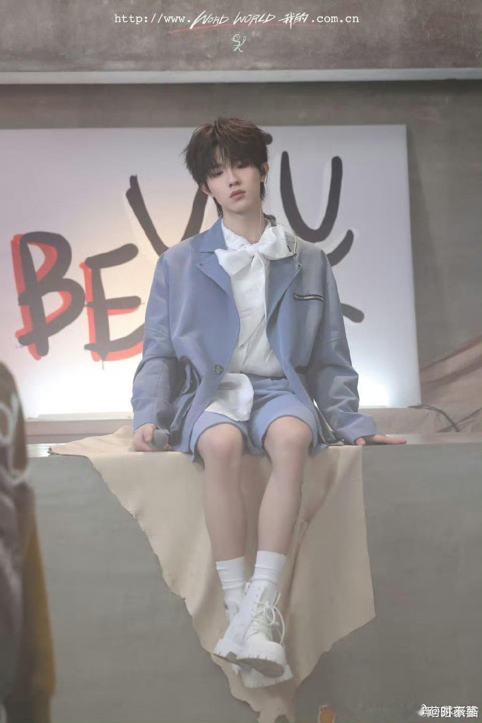 苏新皓歌曲和庐山樱花好适配苏新皓的歌曲与庐山樱花相得益彰，旋律与自然美景相映成趣
