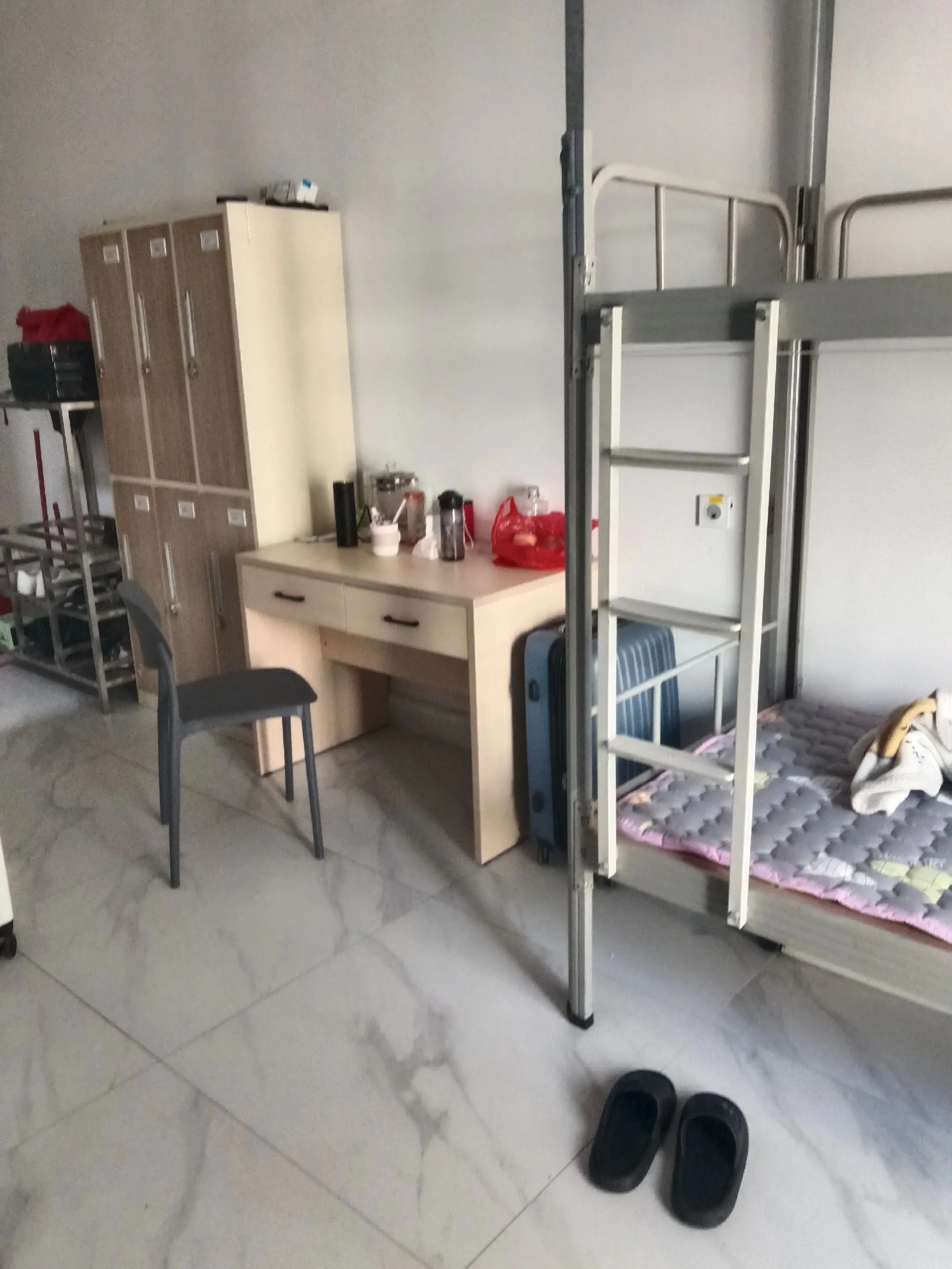 兜兜转转又来伟哥。