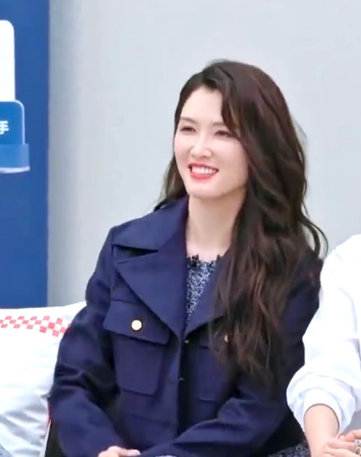 徐洁儿一公不是垫底乘风 2026那所以之前说的那个最后一名是谁在造谣！小徐洁儿值