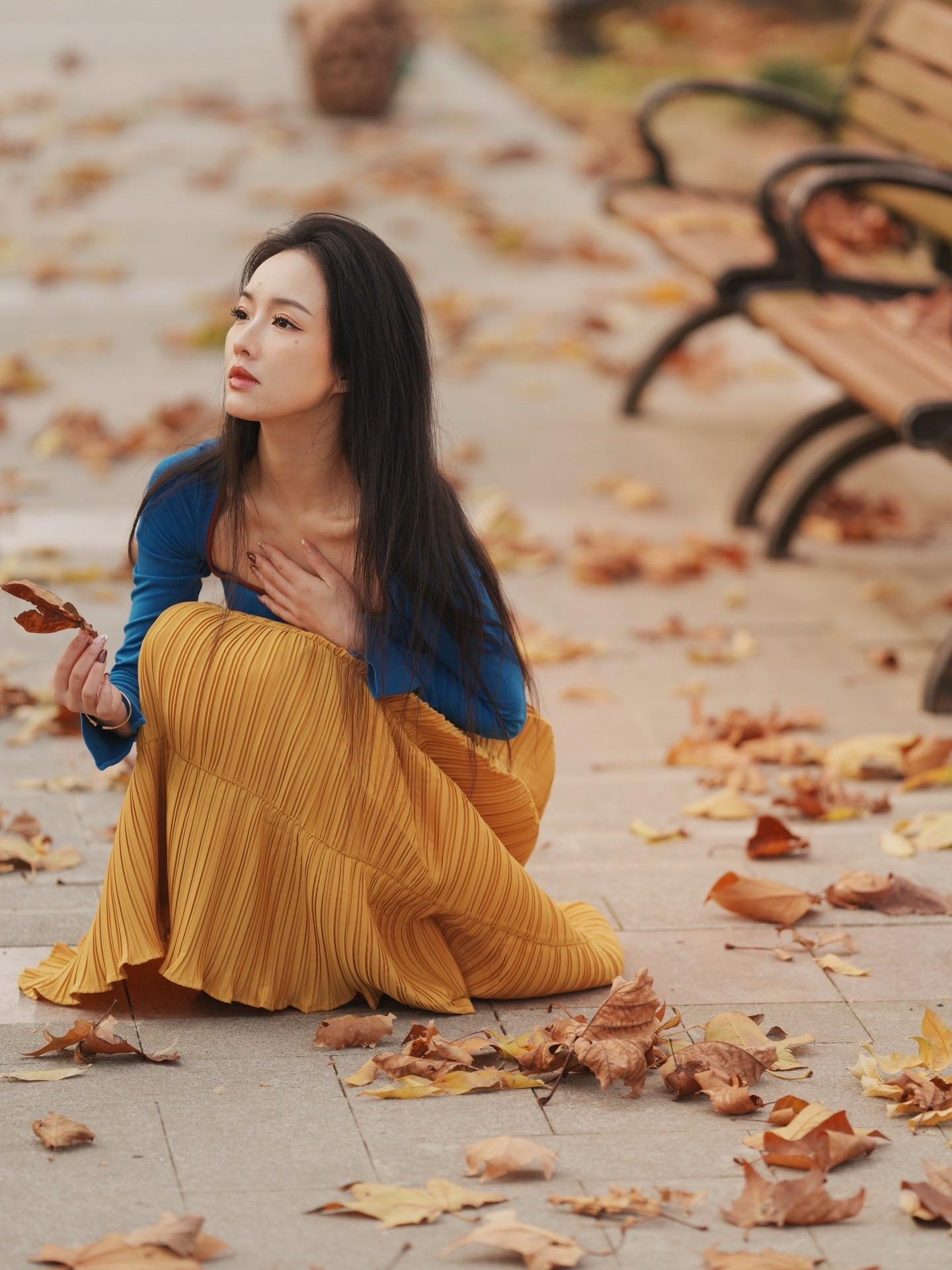 树树皆秋色