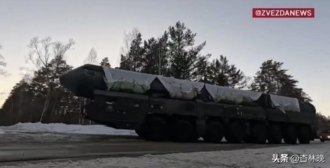 俄罗斯战略火箭军于2026年4月2日在西伯利亚举行核演习，动用配备核弹头的RS-