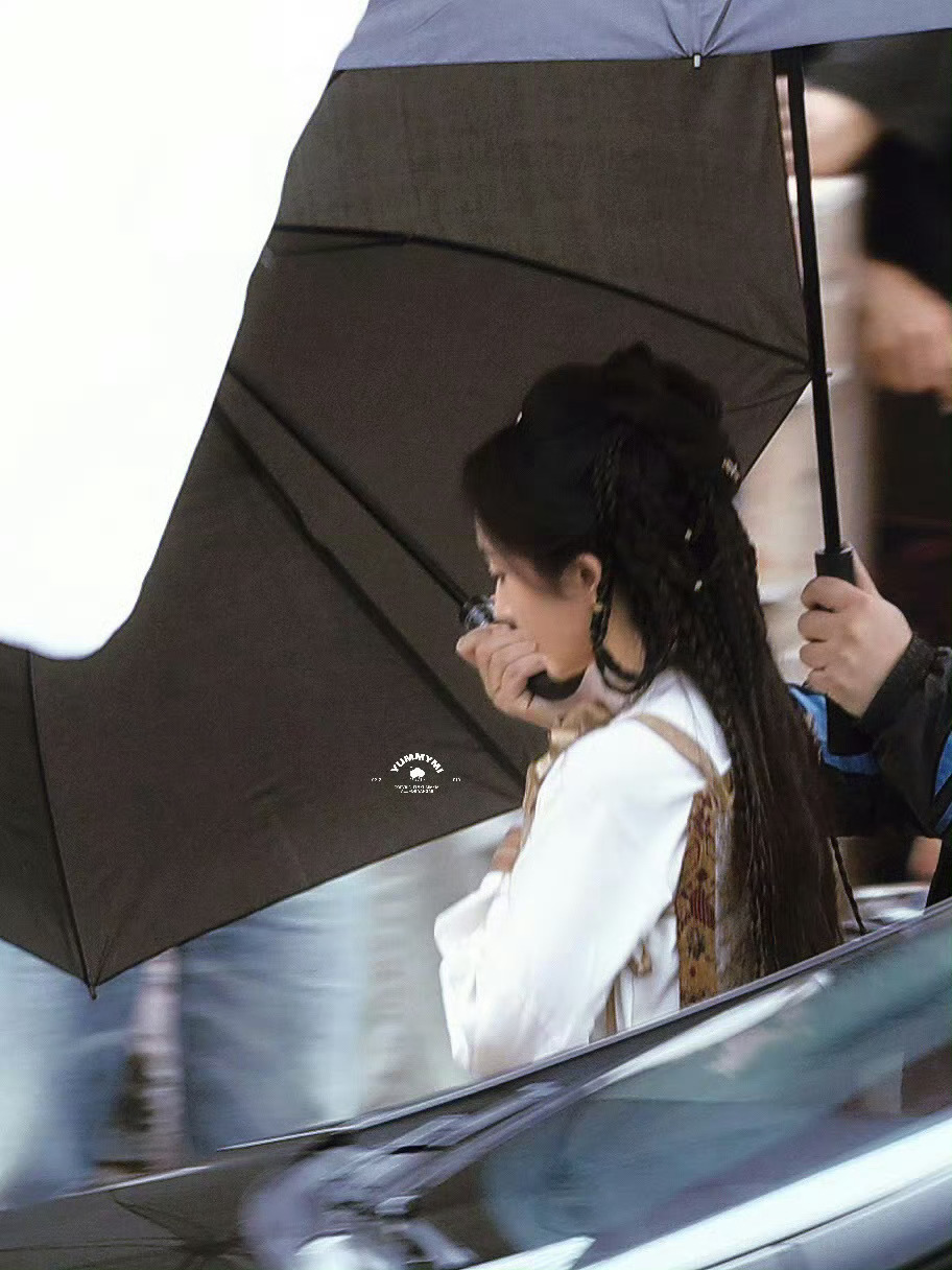 江山大同杨幂路透这才是正确的路透，粗布素衣，多股编发，北魏少女初登场，期待千古一