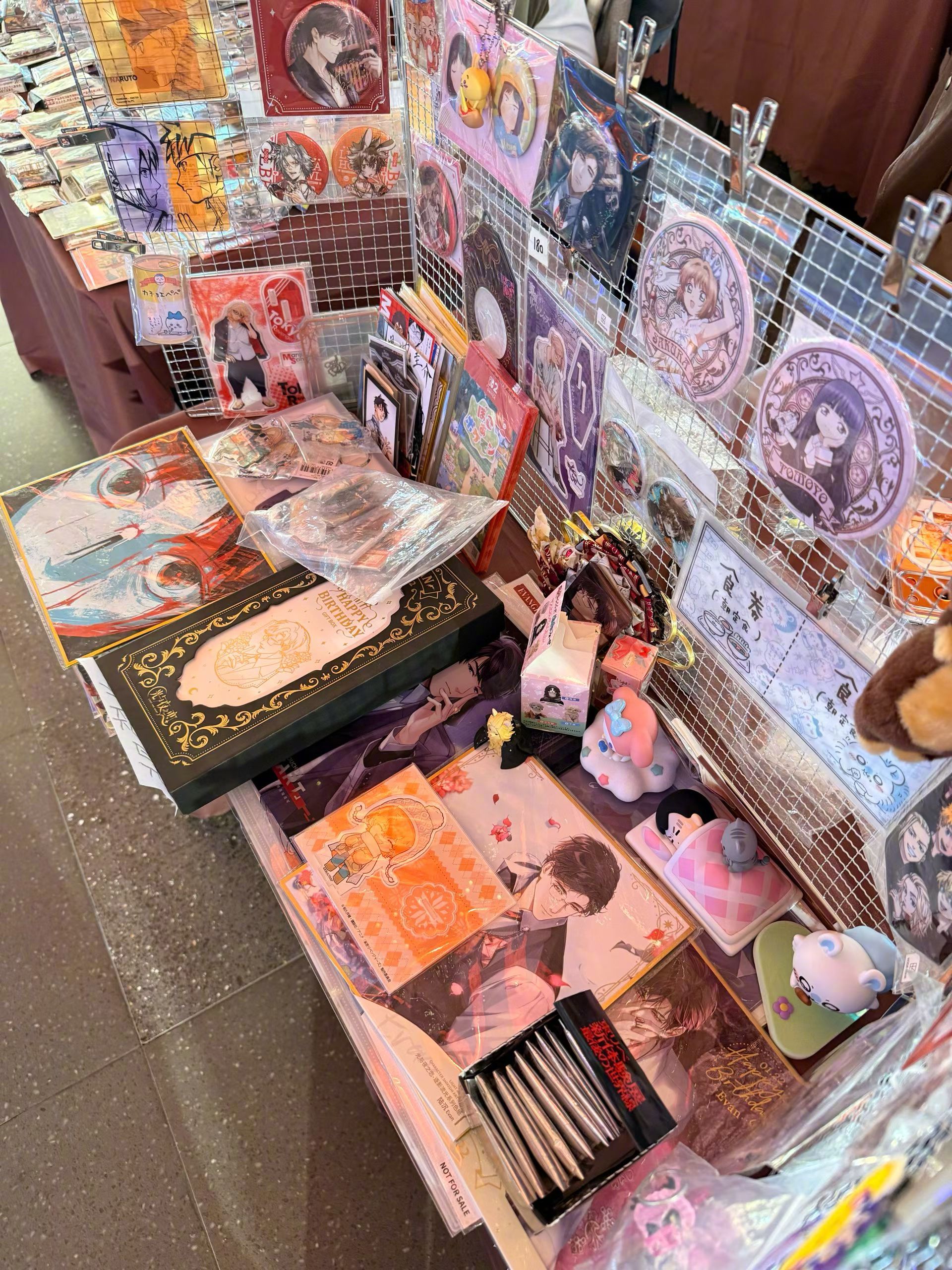 逛展两小时，进货半小时[允悲]快乐又超标了，下次一定控制住我的手（不是） ​​​