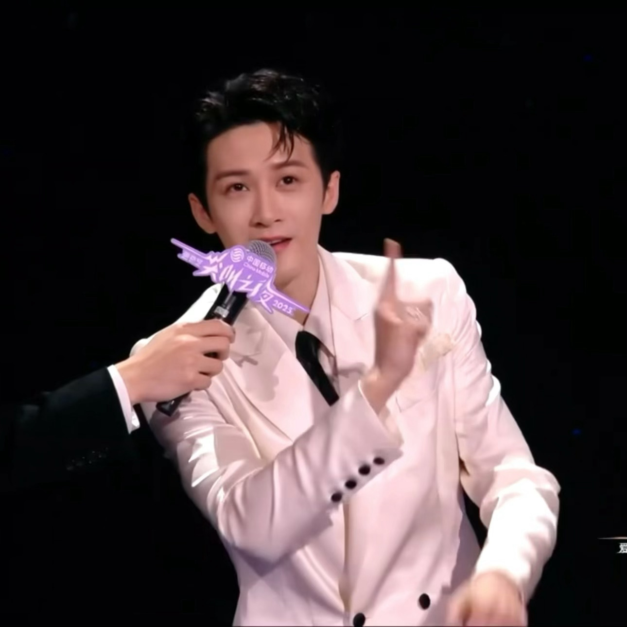 你懂什么叫循序渐进…表白→拐回家→（） 