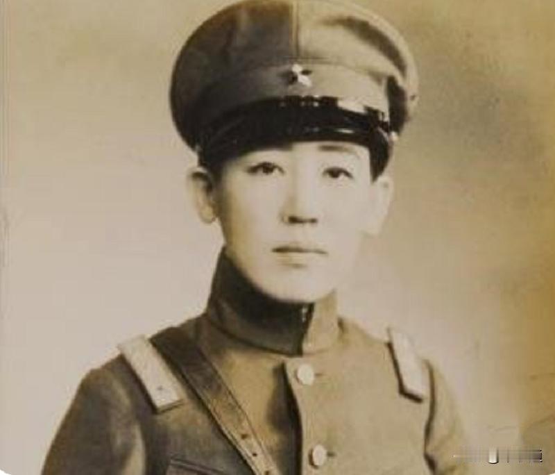 ###川岛芳子首张毕业授衔照片### 著名谍花川岛芳子（1906年5月24日—1