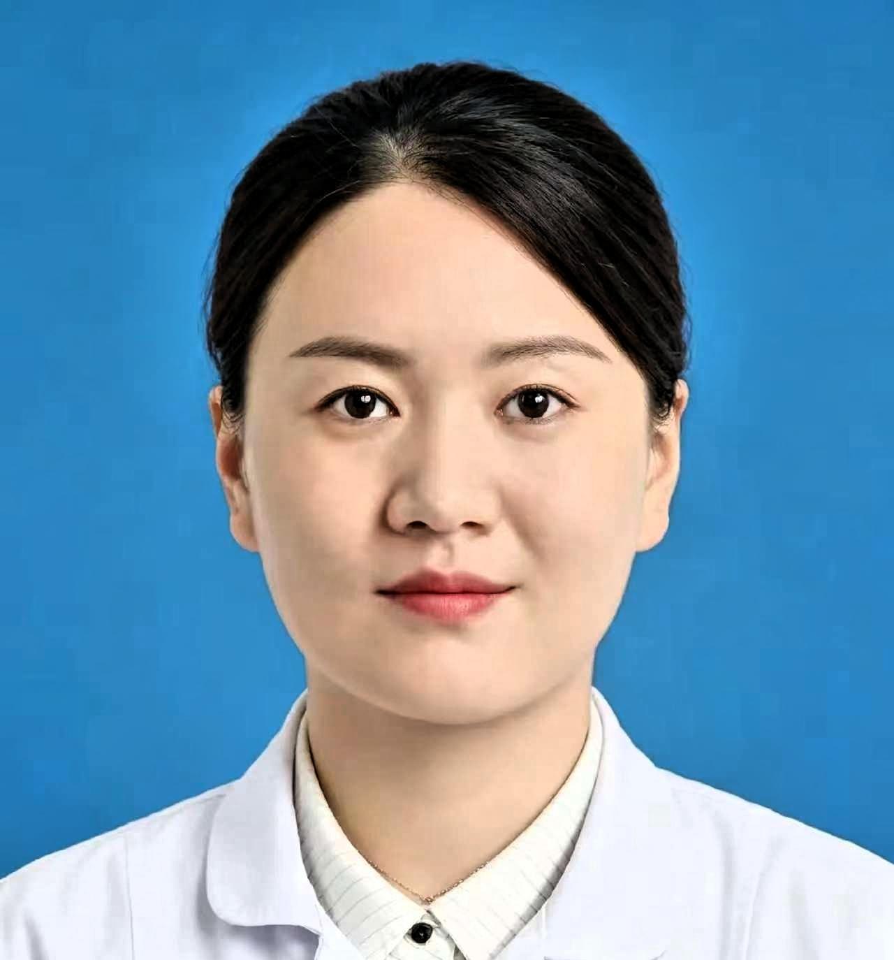 让人敬佩！38岁河南女子丧夫后带11个月大幼子和婆婆闯上海，10年坚守成首批长护