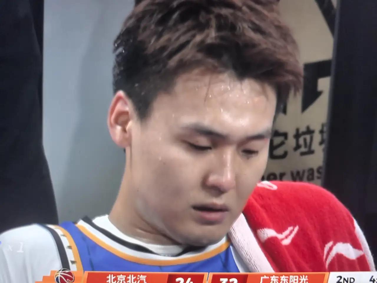 北汽遗憾止步4强，但赵睿健康归队---对男篮对郭导却是绝好的事！
控卫是球队的大