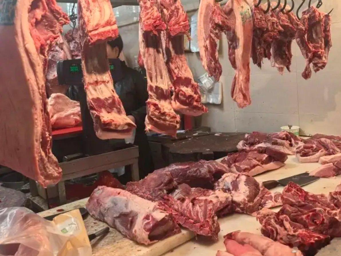 养6个弟妹小伙父亲仍想多要孩子这就是典型的用穷人思维 做最烂的资产配置：在劣质资