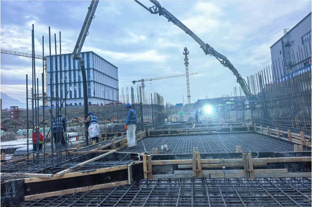 总投资20亿元！近日，西安高新区的“国家先进稀有金属材料技术创新中心建设项目（一