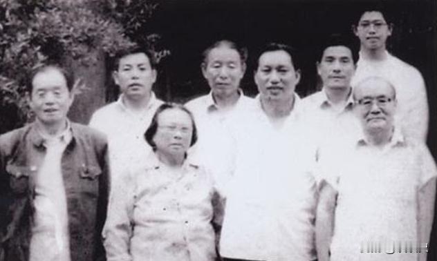 1980 年，十一届五中全会上，纪登奎正式辞去党和国家领导职务。彼时他 57 岁