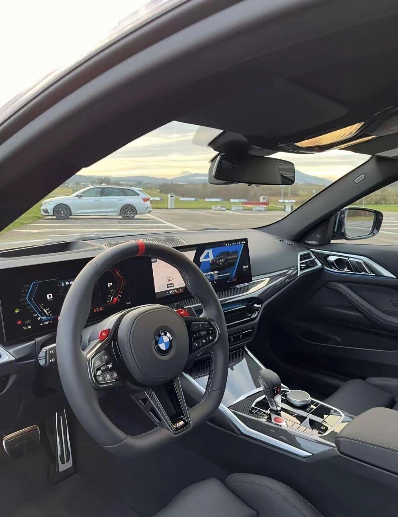 M4 只是 “街车”？懂的人早把它当宝贝了！别再说它是 “有钱人玩具”，开过宝马