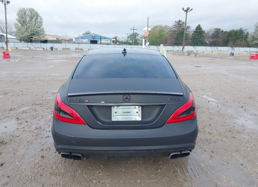 最近看到的令人震撼的一台车，跑了100万英里（160万公里）的CLS63，发动机