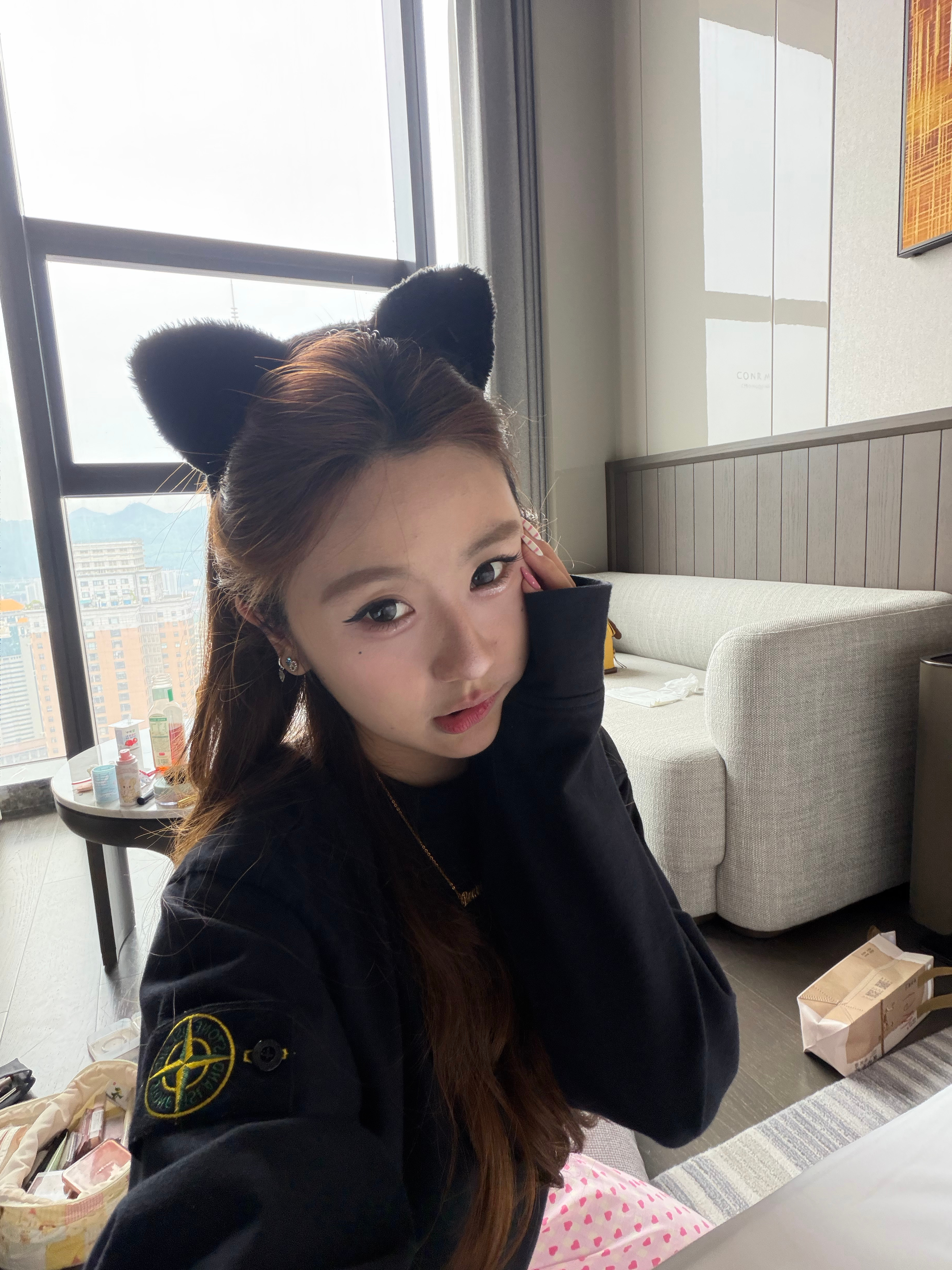 晚上好贝贝们和闺蜜来重庆玩啦 我每天脑海里都是劳资蜀道山..回家了都还没开始整理