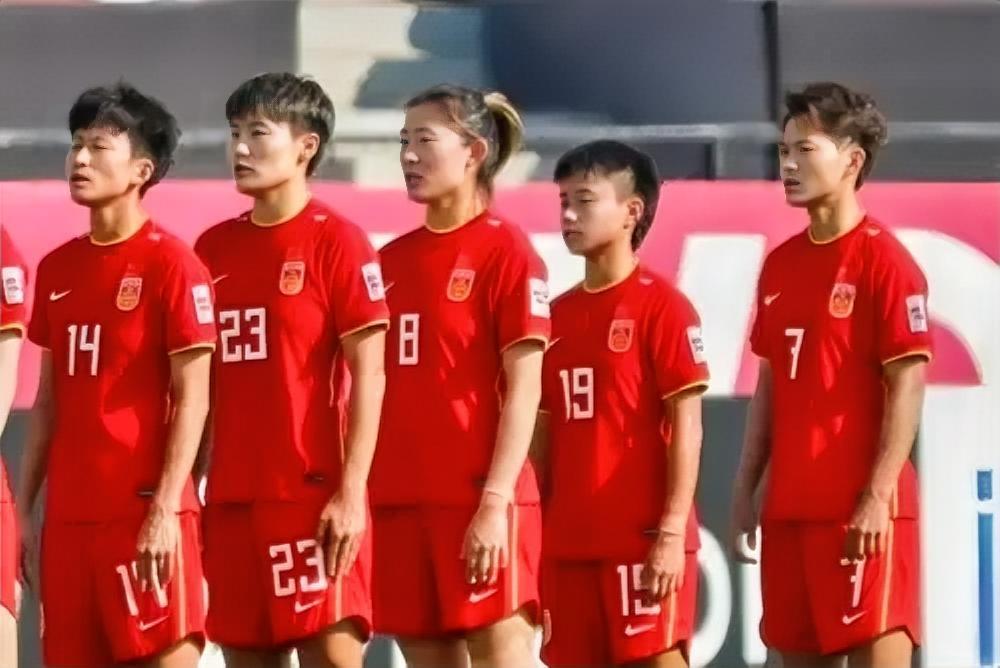 中国女足21位球员的真实水平，她们属于哪一级？

1、王霜，亚洲顶级，世界一流