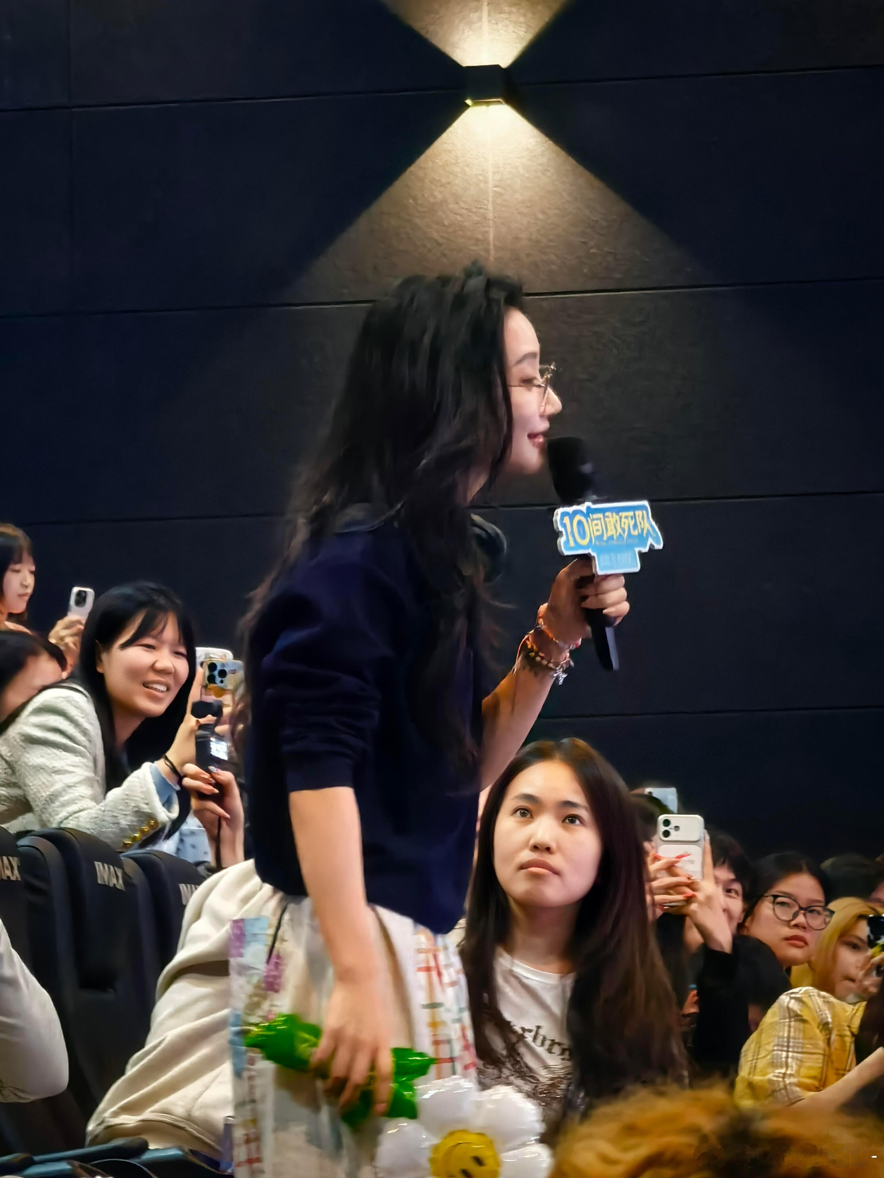 谢楠说蒋龙我为你而来谢楠何宣林浪姐放假来看蒋龙新片何宣林谢楠二位姐姐来支持《10