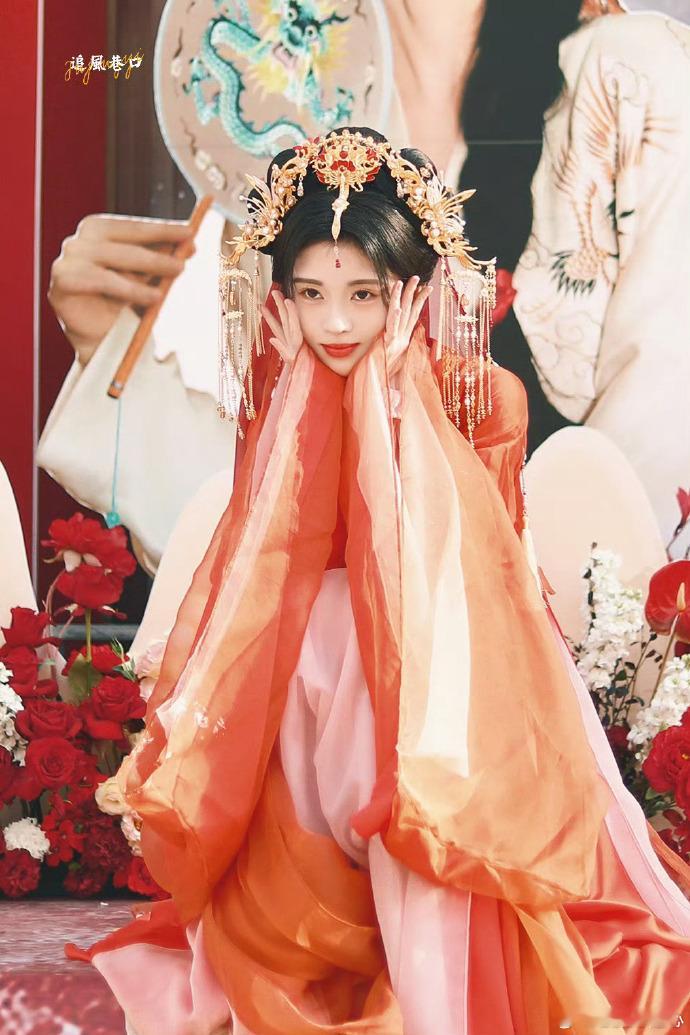 千香引杀青啦！这部剧真是造福了我们这些颜值控啊！男女主都是公认的高颜值，简直就是