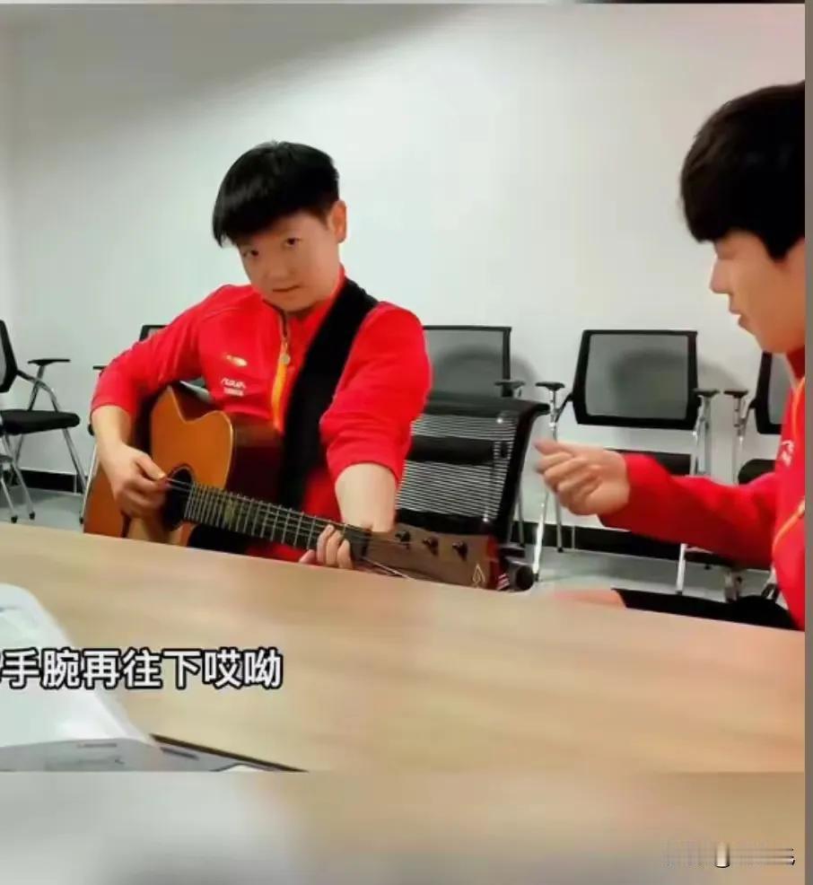 多哈冠军赛这票价崩得也太离谱了！400块门票跌到100都没人要，退票潮一波接一波