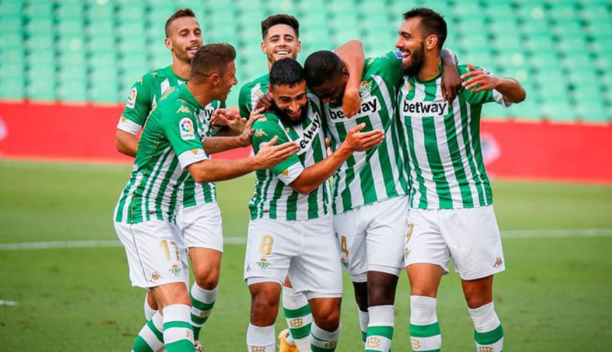 07 亨克VS皇家贝蒂斯(情报）1.亨克在洲际赛场的攻防表现整体稳健。近10场比