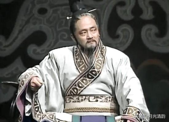 公元前655年，晋献公用一套"假途灭虢"的经典操作，顺手把虞国也灭了。百里奚从大