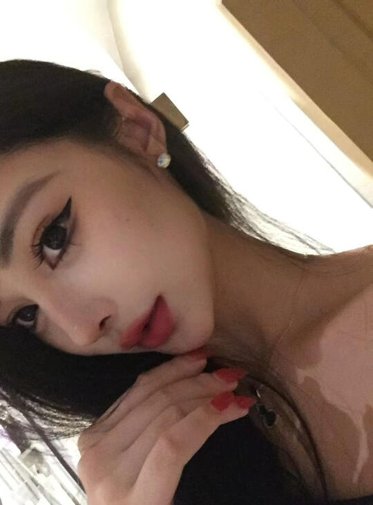 喜欢红唇