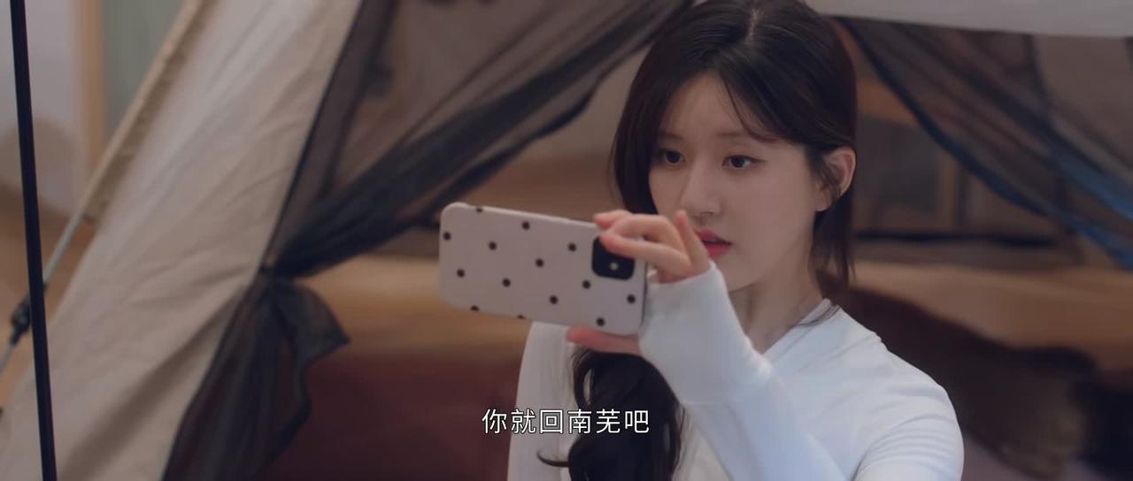 爸爸劝恋爱中的女儿毕业之后回老家，结局太真实！偷偷藏不住第22集，桑稚爸爸视频的