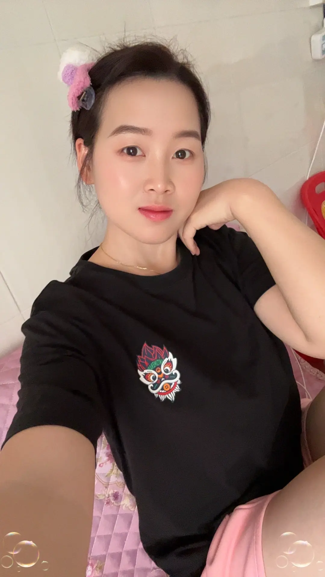 92年的🐒已经不再年轻，歌老了，姐也老了，歌还是当年的歌，姐已不是当...