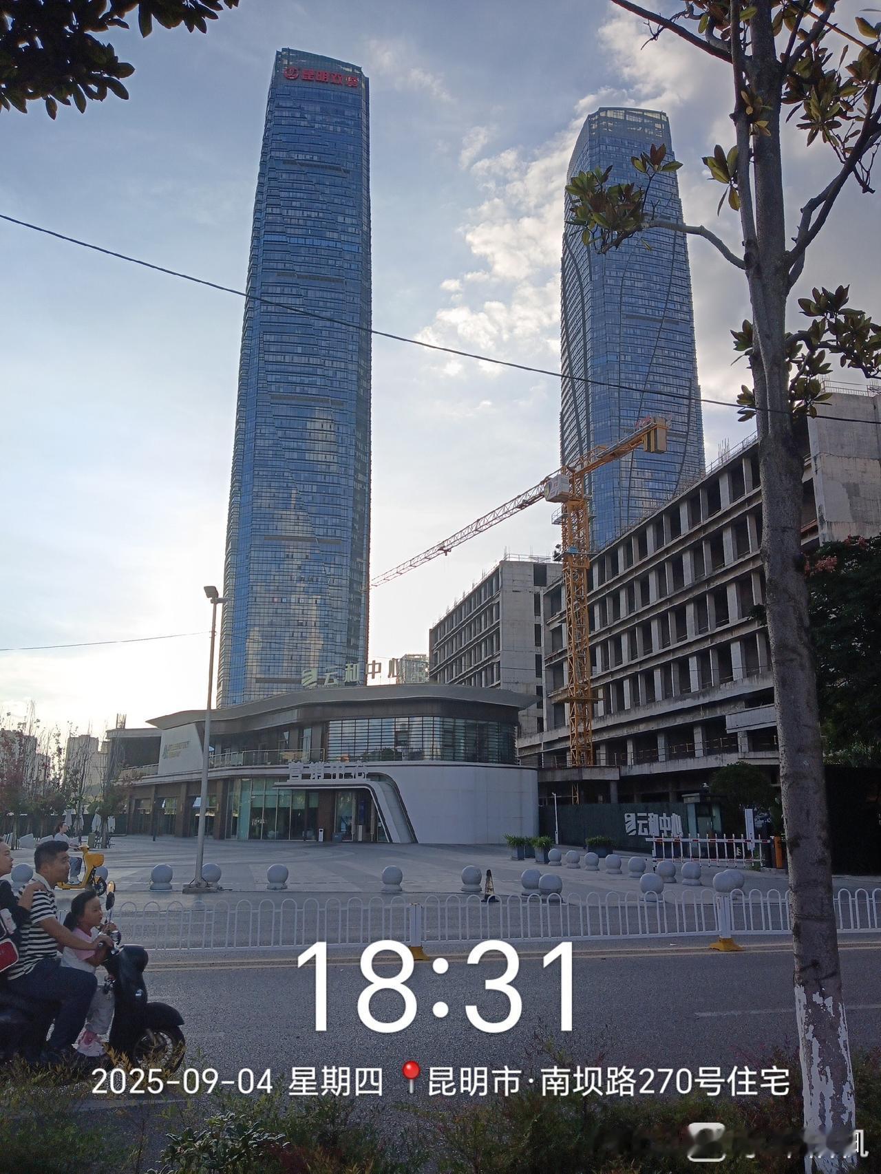 云南、辽宁、重庆、广西前三季度gdp！！！

云南gdp23518.47亿元，