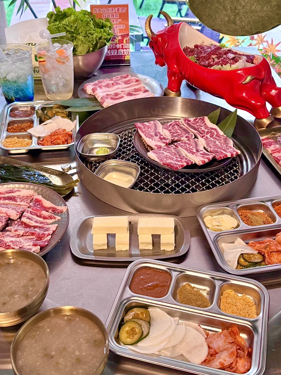 义乌！总算知道这家烤肉店火的原因了…