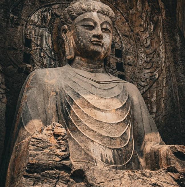 河南七大景点的排名，老君山第七，白马寺第4，第一和第二该选谁？
清明上河园：位于