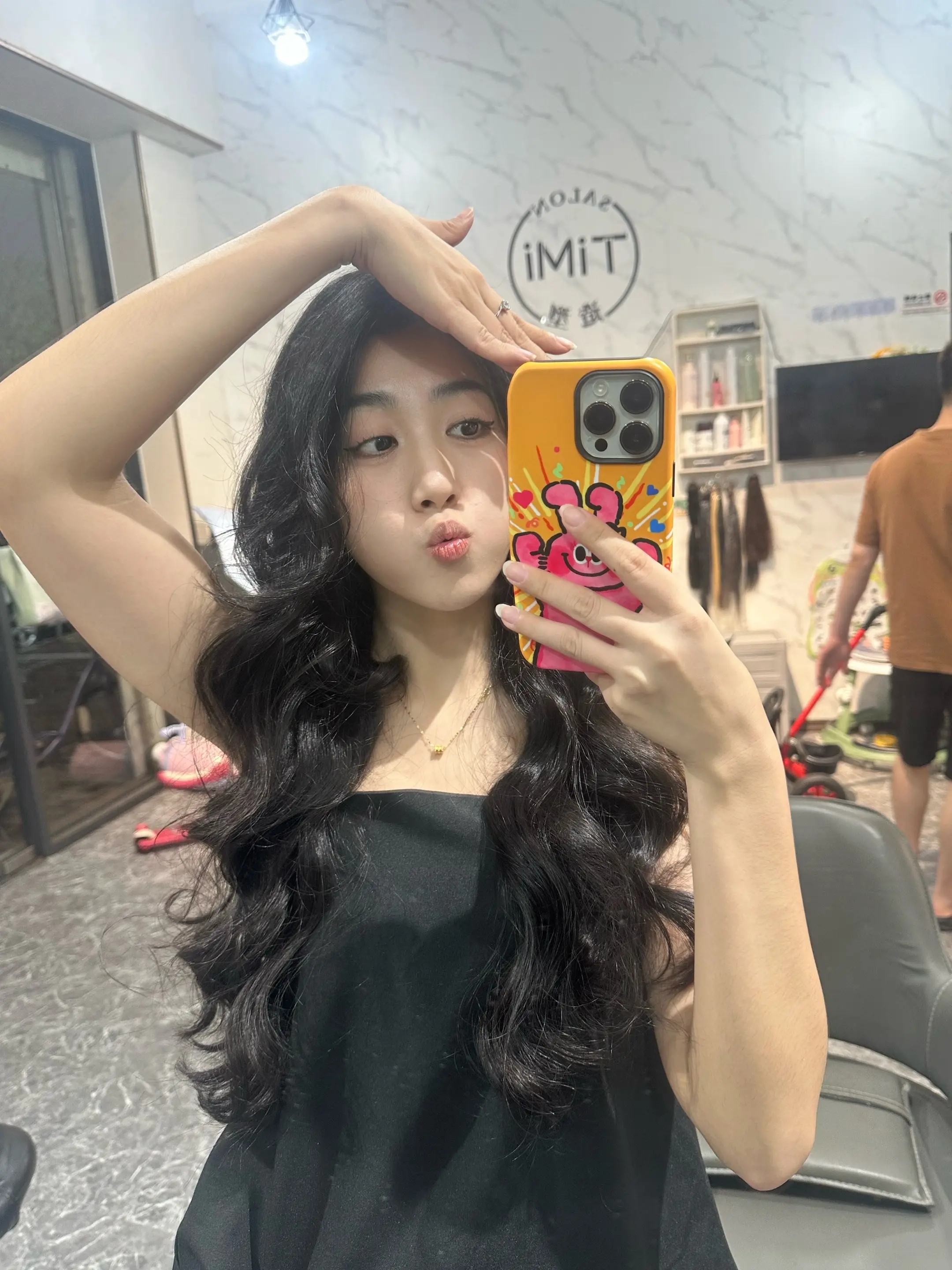 长头发就是为了可以折腾来折腾去呀