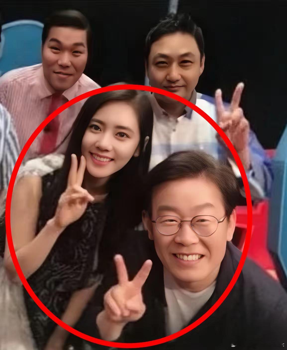 秋瓷炫和于晓光做梦也没想到泼天的流量砸了过来不是因为出演的剧火了，而是夫妻俩粉丝