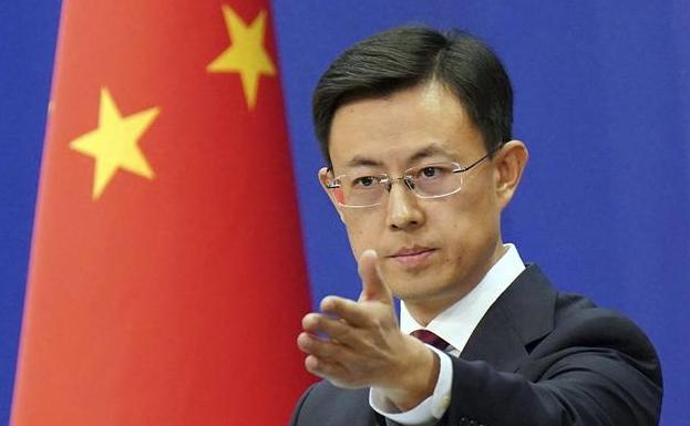 对于美国空军部长亲口承认太空已部署实战武器，中国外交部发言人郭嘉昆严厉回应了八个