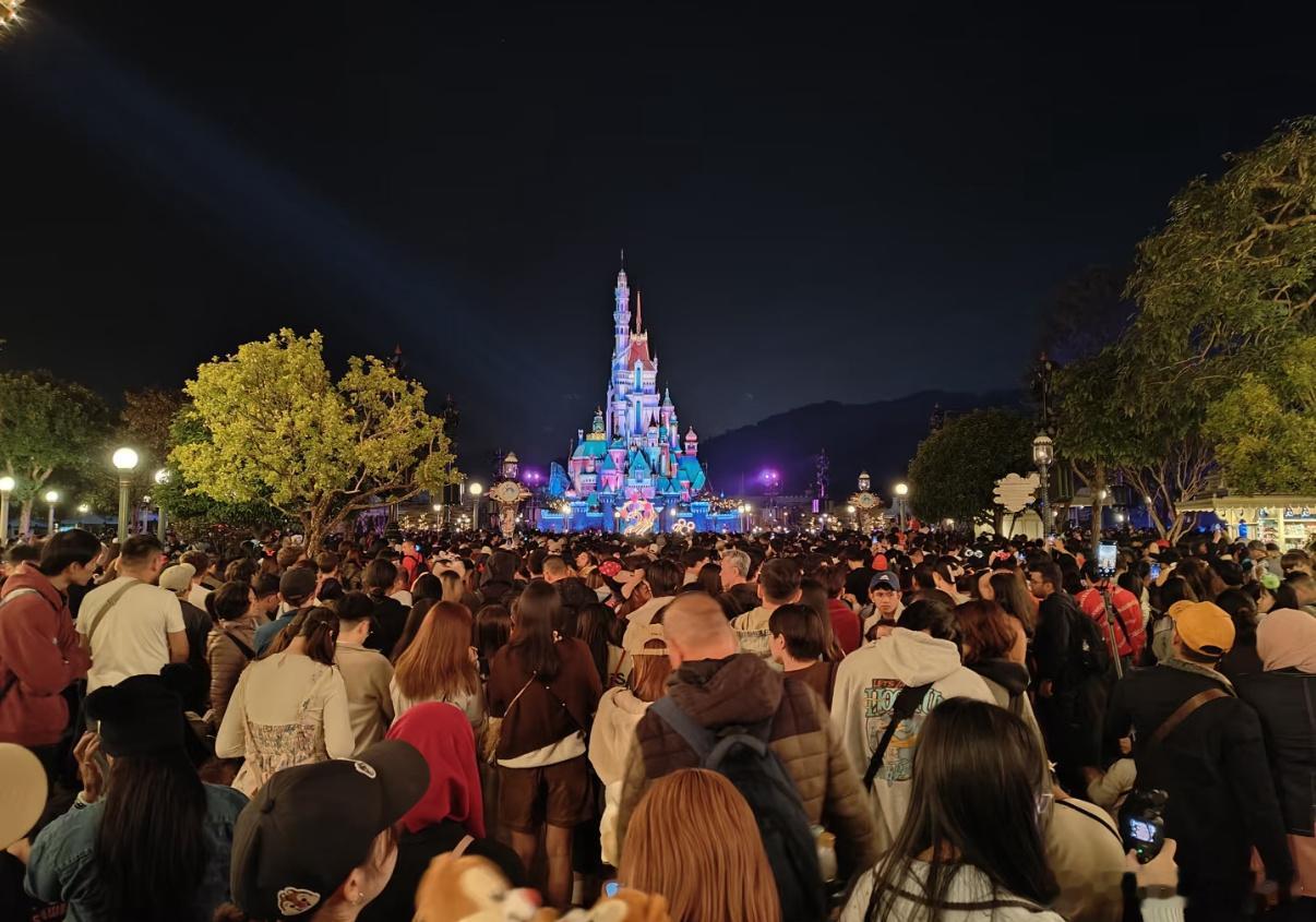 今天有一亿人在港迪 