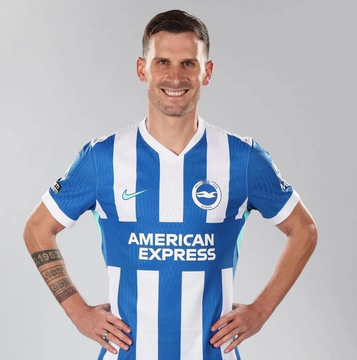白禮頓官方宣布，34歲德國中場哥斯（Pascal Gross）從多蒙特回歸，簽約