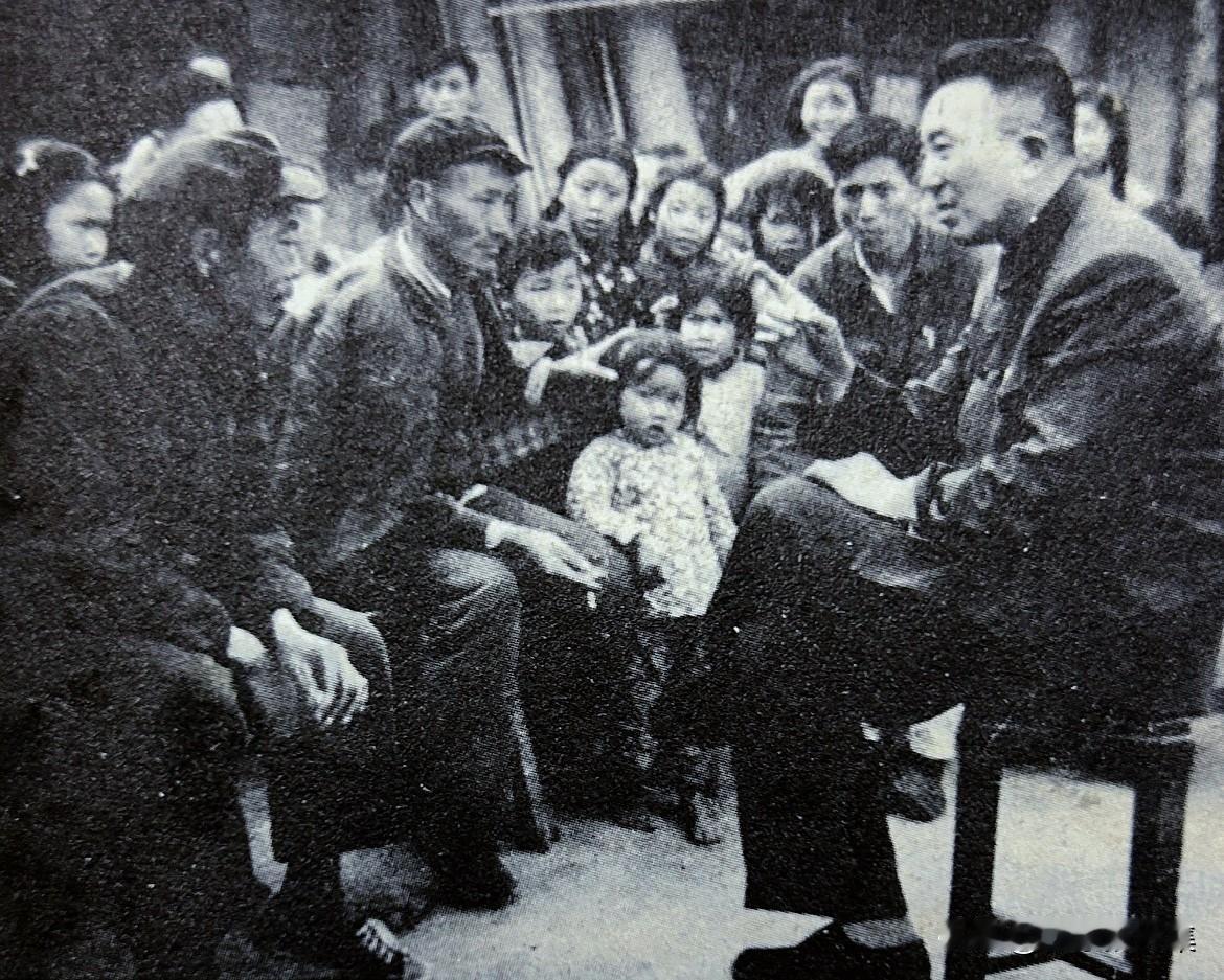 1960年，中国正处在国民经济严重困难时期，农业生产和粮食供应问题尤为突出，图为