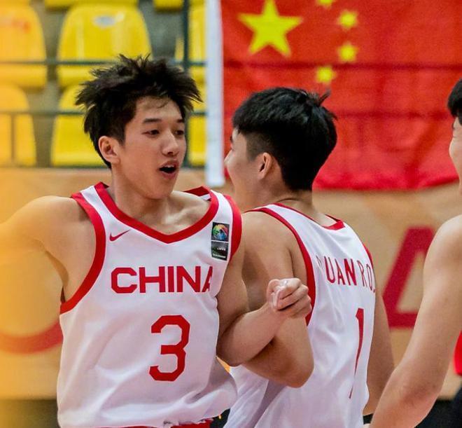 #中国U18男篮晋级亚洲杯四强##中国直通U19男篮世界杯# U18亚洲杯，中国