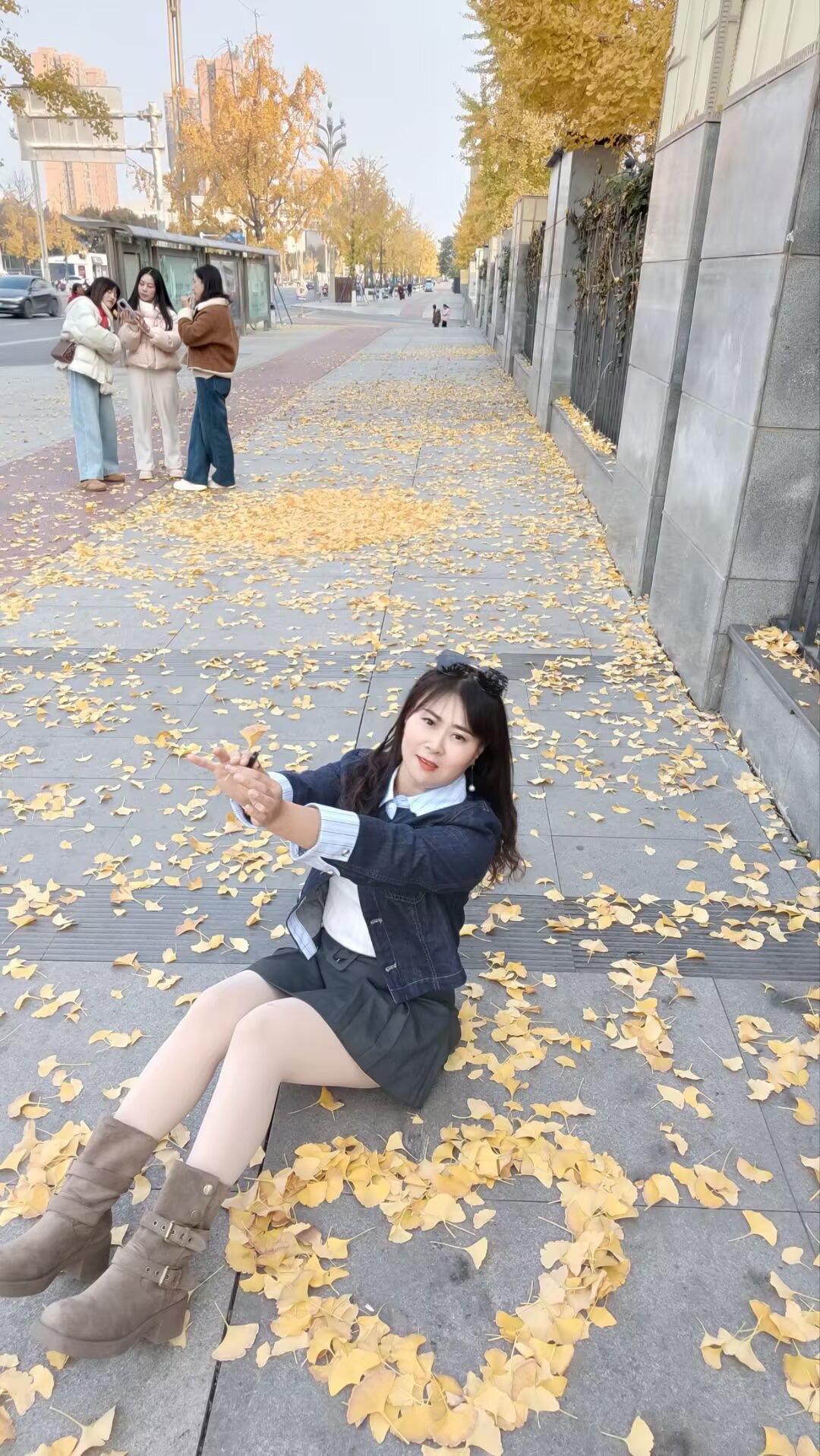 能伤到我的从来都不是陌生人，而是我用真心对待的人