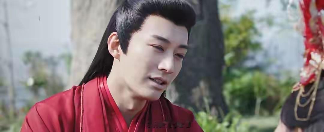念无双  源仲在和姬谭音相处的过程中爱上了她，毕竟六十年来，从未有人对他这么好过
