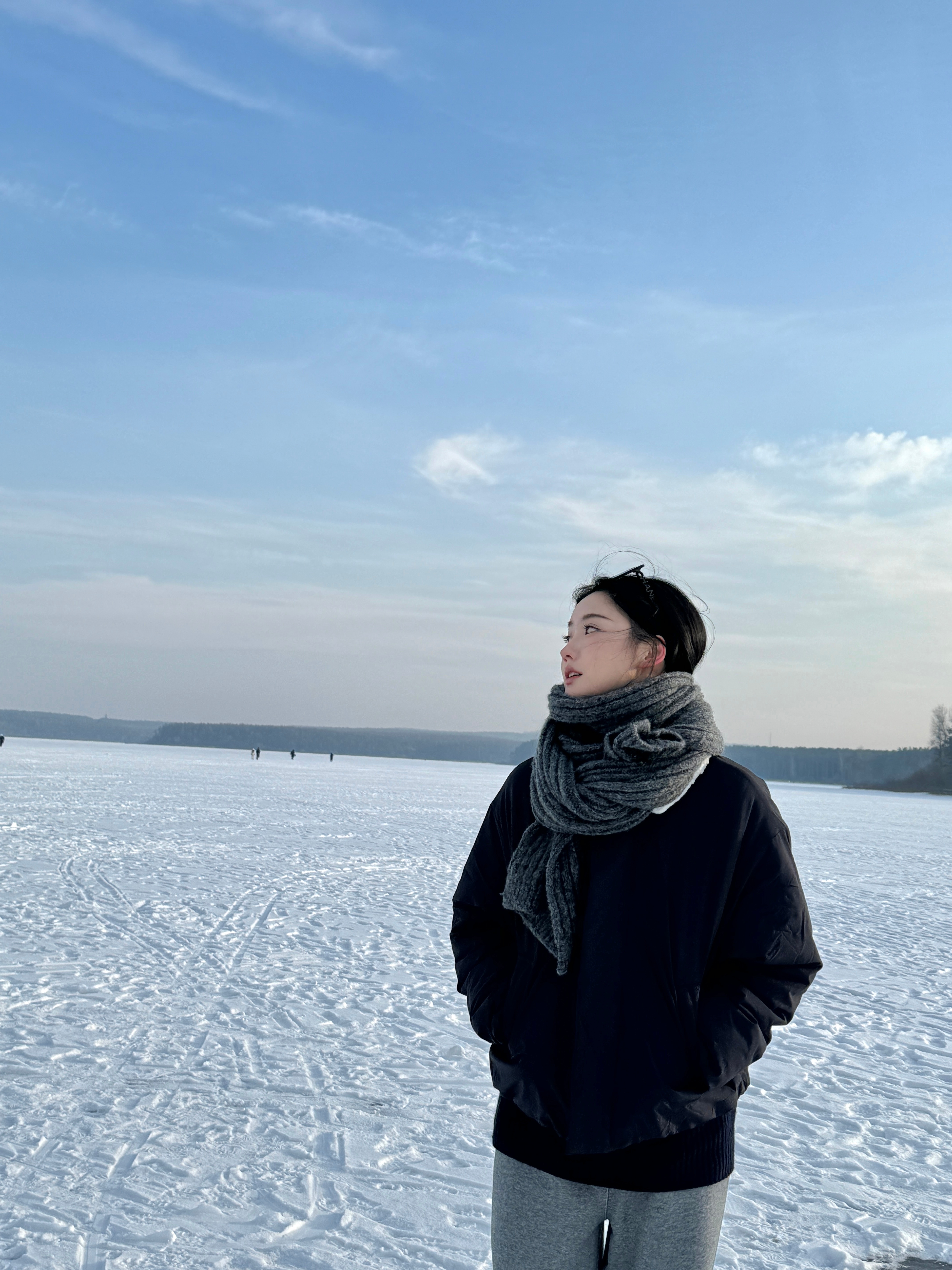 和tan的回忆青春之行哈哈哈哈！🚘🌲好久没看过雪了好开心！🥹☃️❄️ ​​