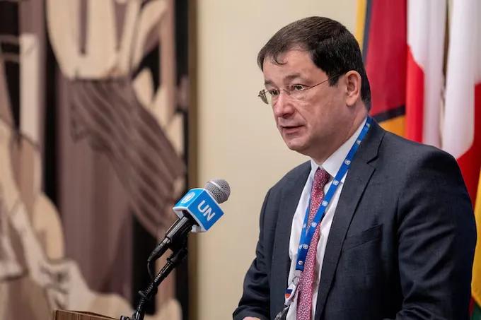 俄罗斯：特朗普削减对乌克兰的援助将对基辅判“死刑”

俄罗斯驻联合国副大使德米特