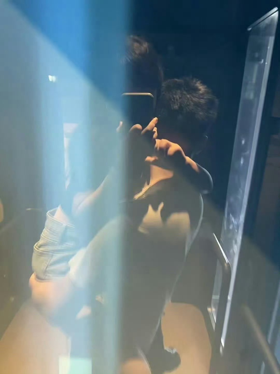 今晚注定是个不眠之夜   