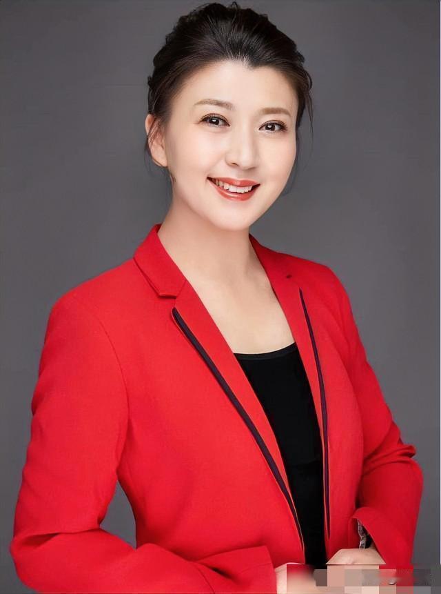 闫学晶给所有人都上了一课

很多人的成功，其实跟能力没什么关系，干的好不如嫁的好