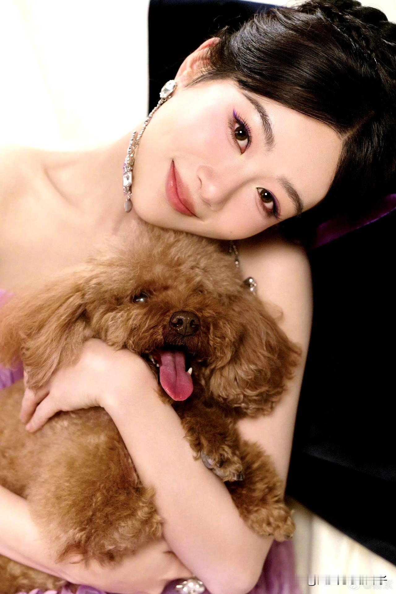 杨紫32岁生日快乐，喜乐常伴#女神的美照曝光#