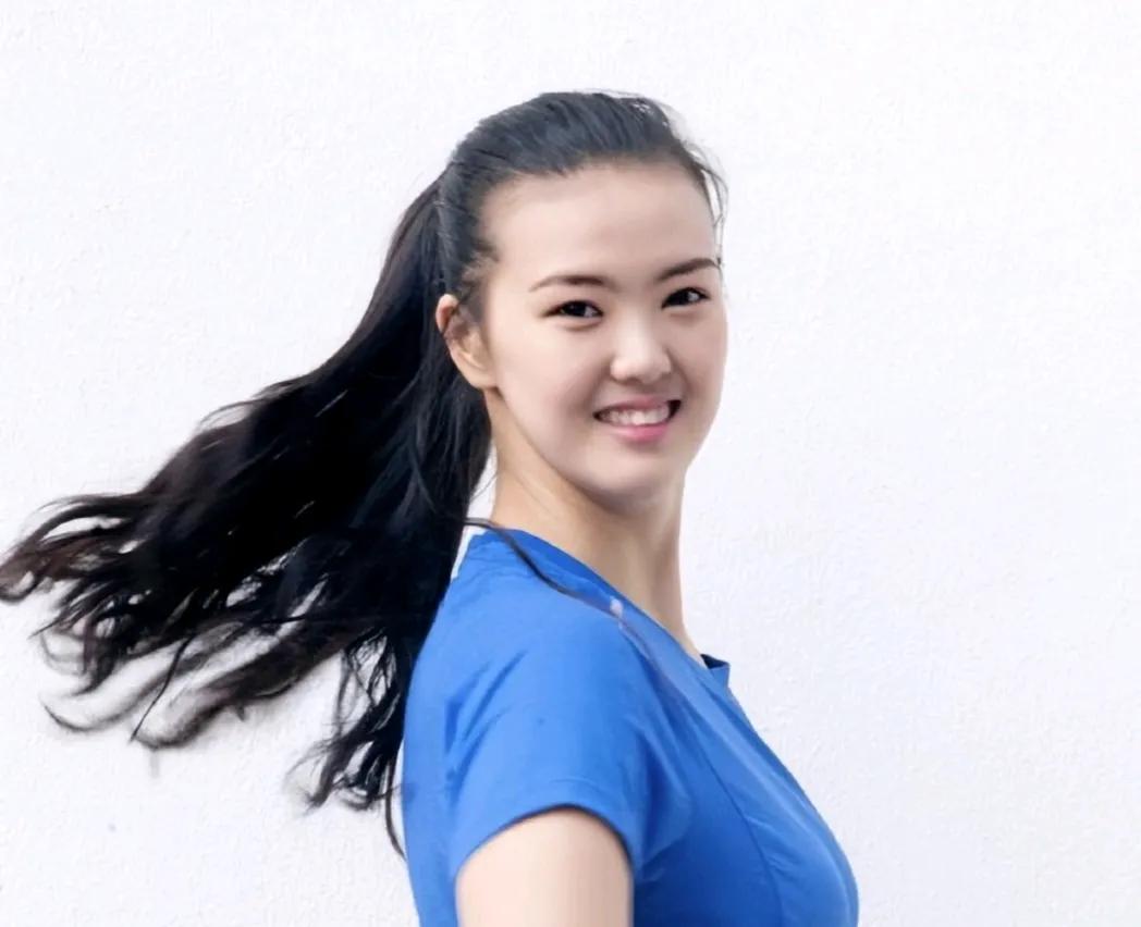 张常宁是如何做到的？

1、离开赛场2年多，恢复训练后在国内联赛只发了三个球，就