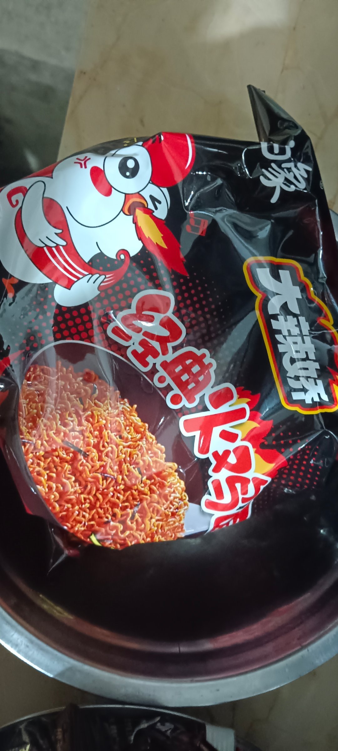 即将尝试美味火鸡面！ 