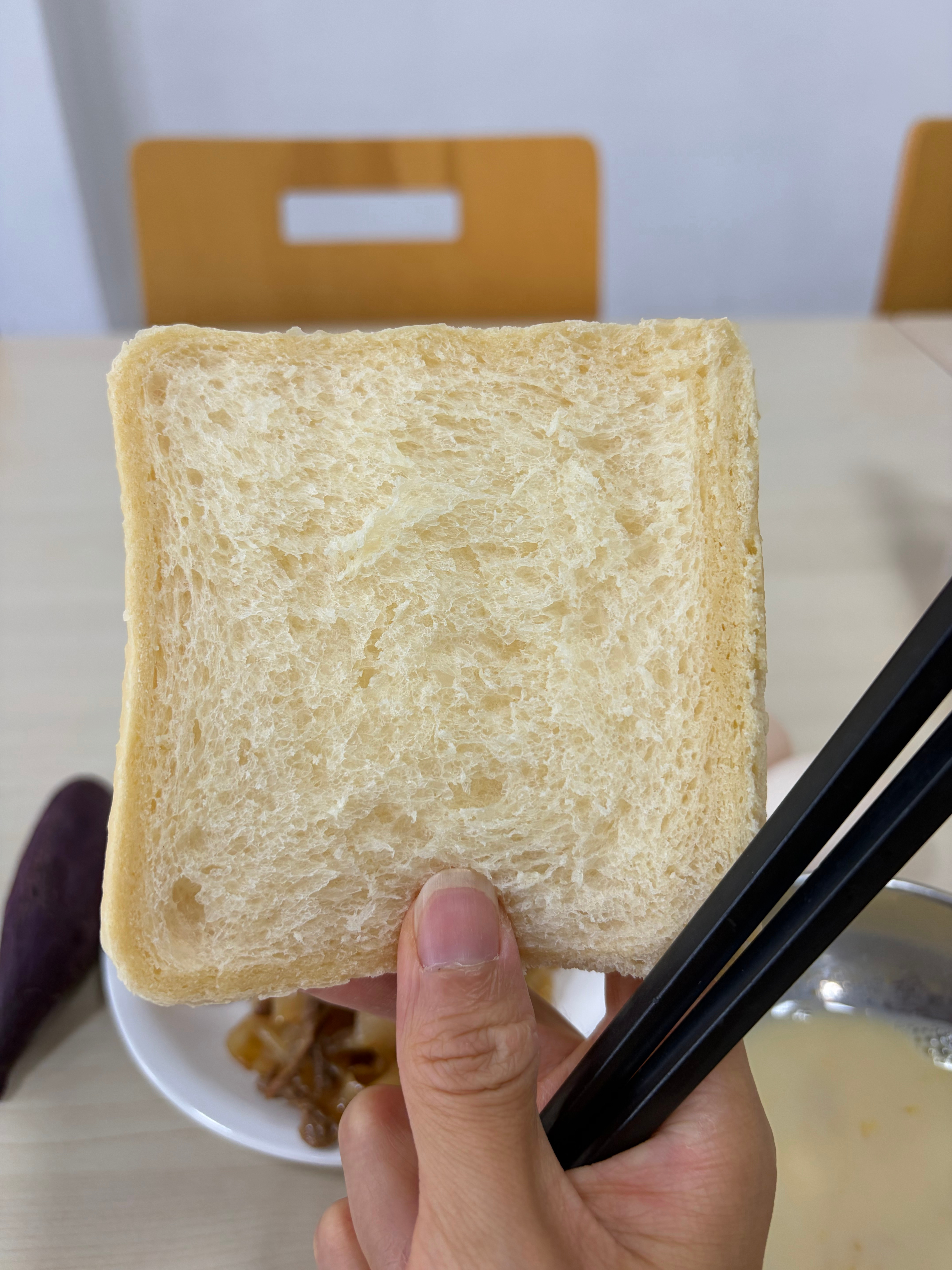 姐姐做的吐司不愧是梦里b面粉好吃哈哈 