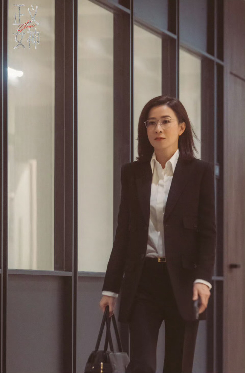 佘诗曼新剧21集辞职2次换4个身份一句“妈咪”瞬间破防！佘诗曼饰演的言惠知为女儿