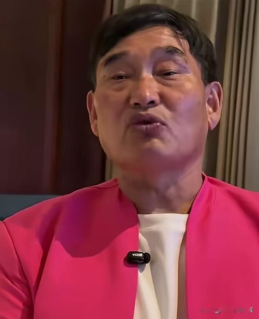 我爸看了一眼朱之文现在的状态，
说了一句我万万没想到的话，
男人最了解男人，他说